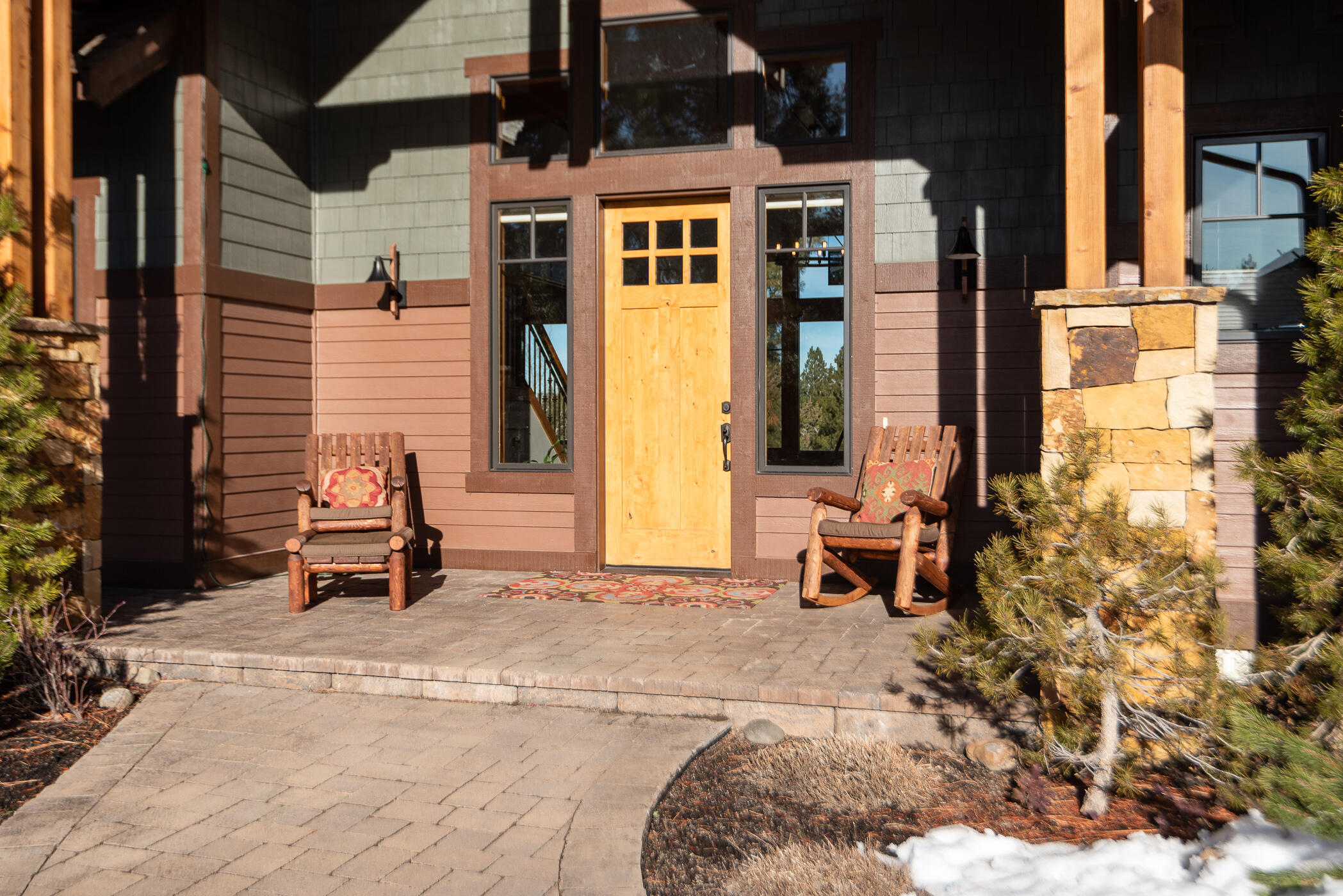 Three Pines - Residential