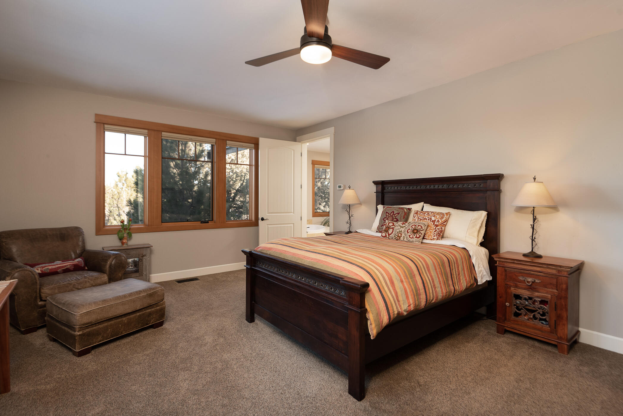 Three Pines - Residential