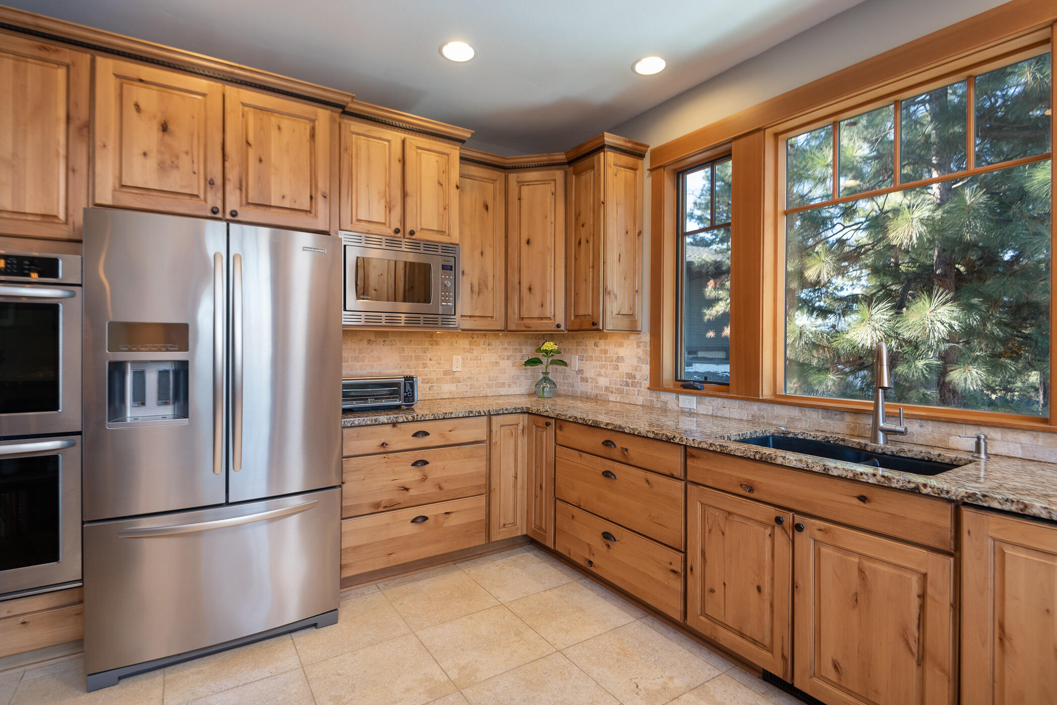 Three Pines - Residential