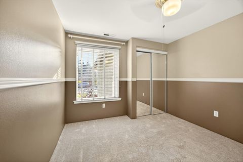 Tiny photo for 577 C Street, Phoenix, OR 97535 (MLS # 220212670)