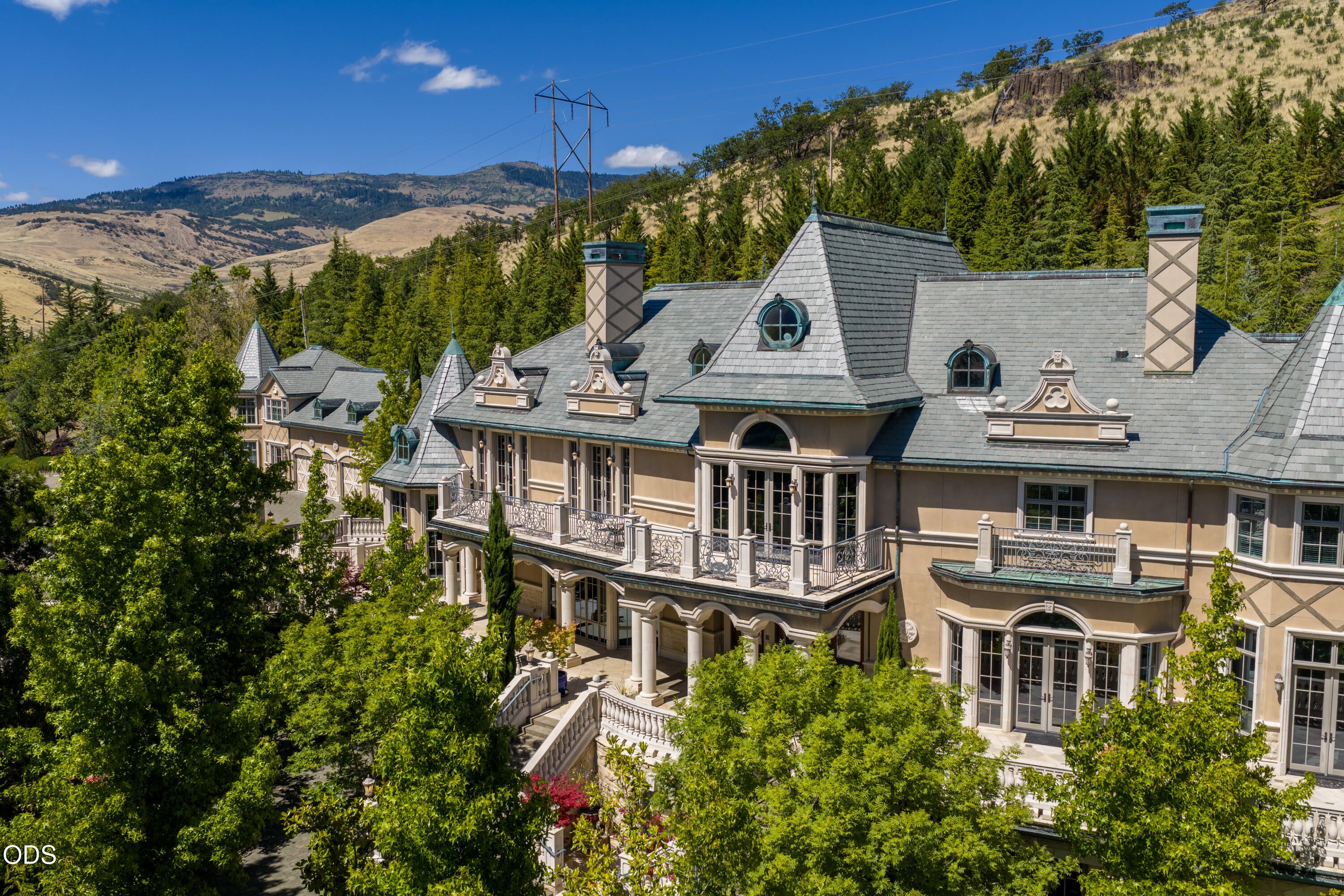 200 Belle Fiore Lane