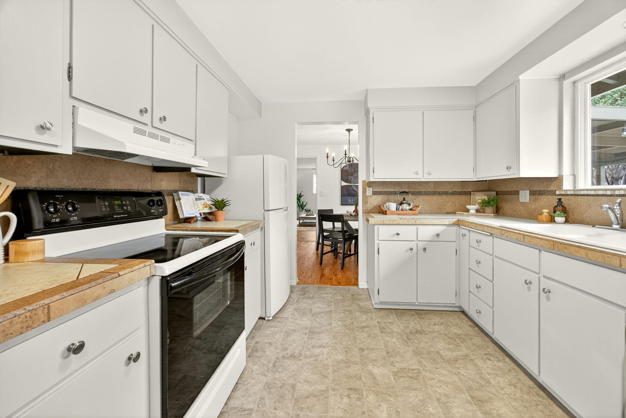 Blossom Hill Terrace Unit No 1 - Residential