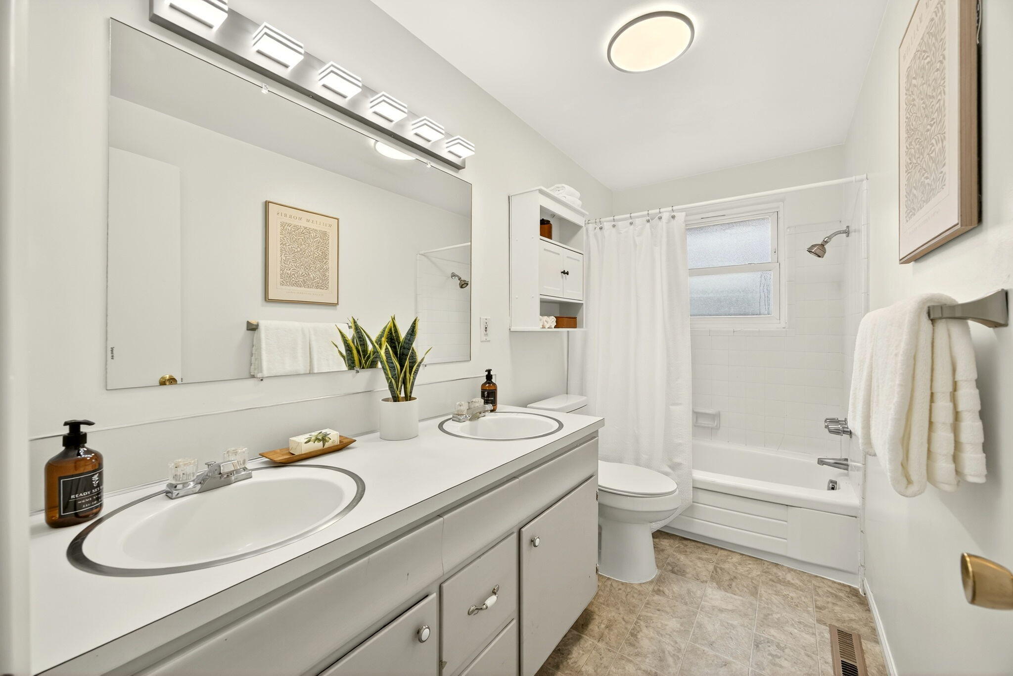 Blossom Hill Terrace Unit No 1 - Residential