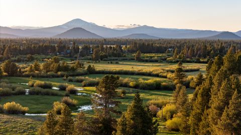 Tiny photo for 16768 Sandy Court, La Pine, OR 97739 (MLS # 220217032)