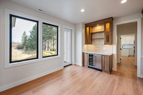 Tiny photo for 16768 Sandy Court, La Pine, OR 97739 (MLS # 220217032)