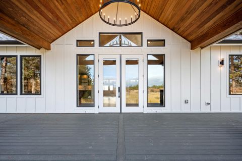 Tiny photo for 16768 Sandy Court, La Pine, OR 97739 (MLS # 220217032)