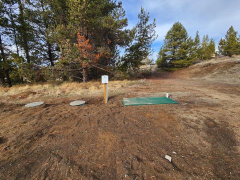 Tiny photo for 16768 Sandy Court, La Pine, OR 97739 (MLS # 220217032)