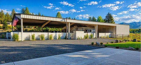 Tiny photo for 16768 Sandy Court, La Pine, OR 97739 (MLS # 220217032)