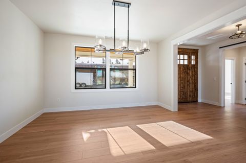 Tiny photo for 16768 Sandy Court, La Pine, OR 97739 (MLS # 220217032)