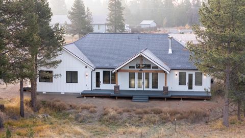 Tiny photo for 16768 Sandy Court, La Pine, OR 97739 (MLS # 220217032)