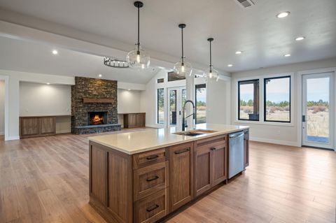 Tiny photo for 16768 Sandy Court, La Pine, OR 97739 (MLS # 220217032)