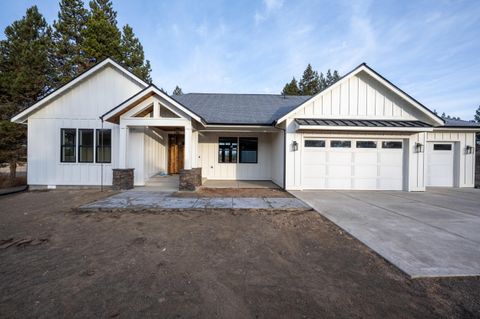 Tiny photo for 16768 Sandy Court, La Pine, OR 97739 (MLS # 220217032)