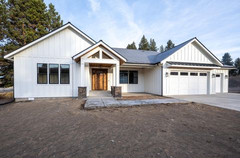 Tiny photo for 16768 Sandy Court, La Pine, OR 97739 (MLS # 220217032)
