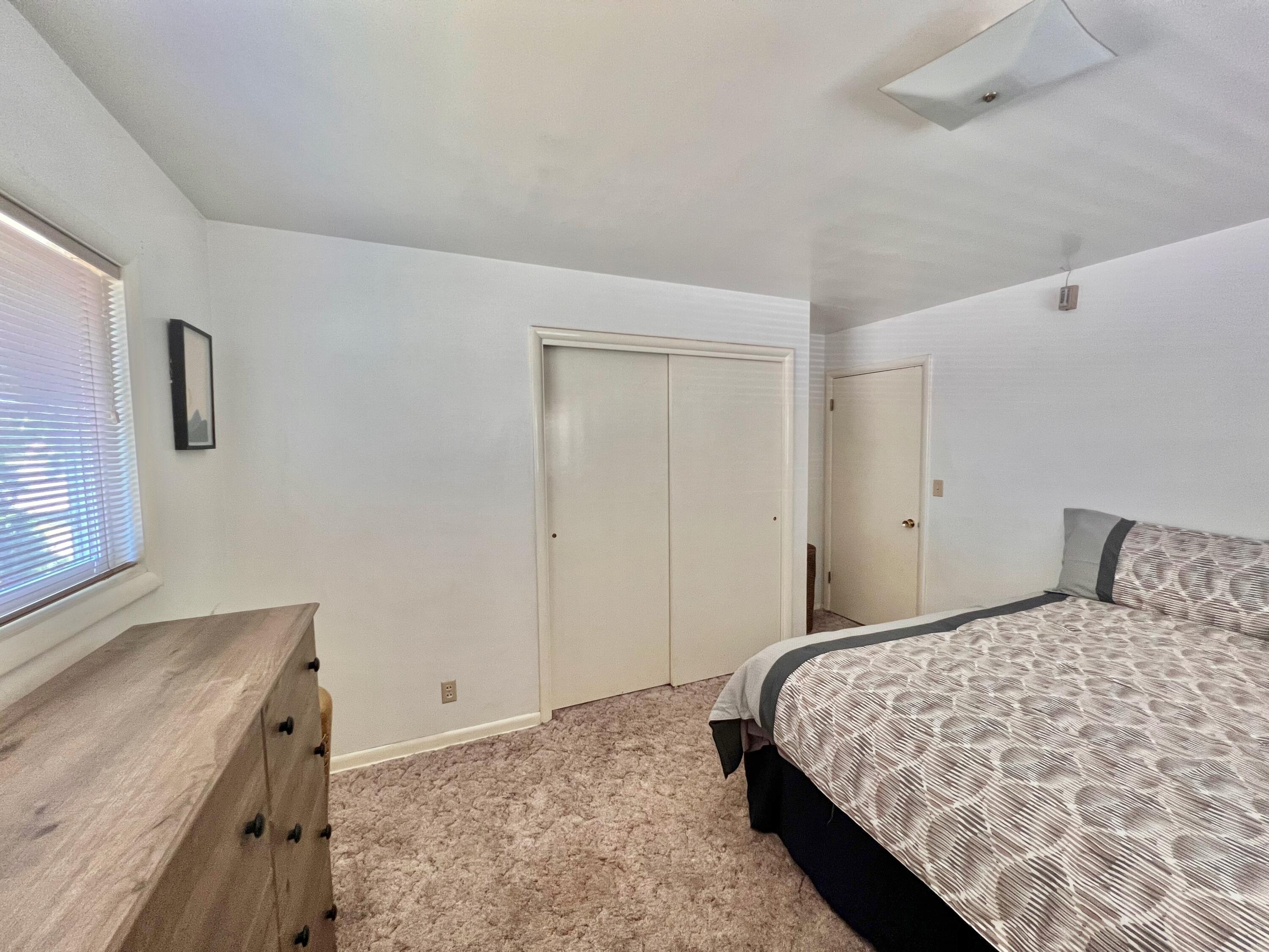 Old Orchard Manor - Residential