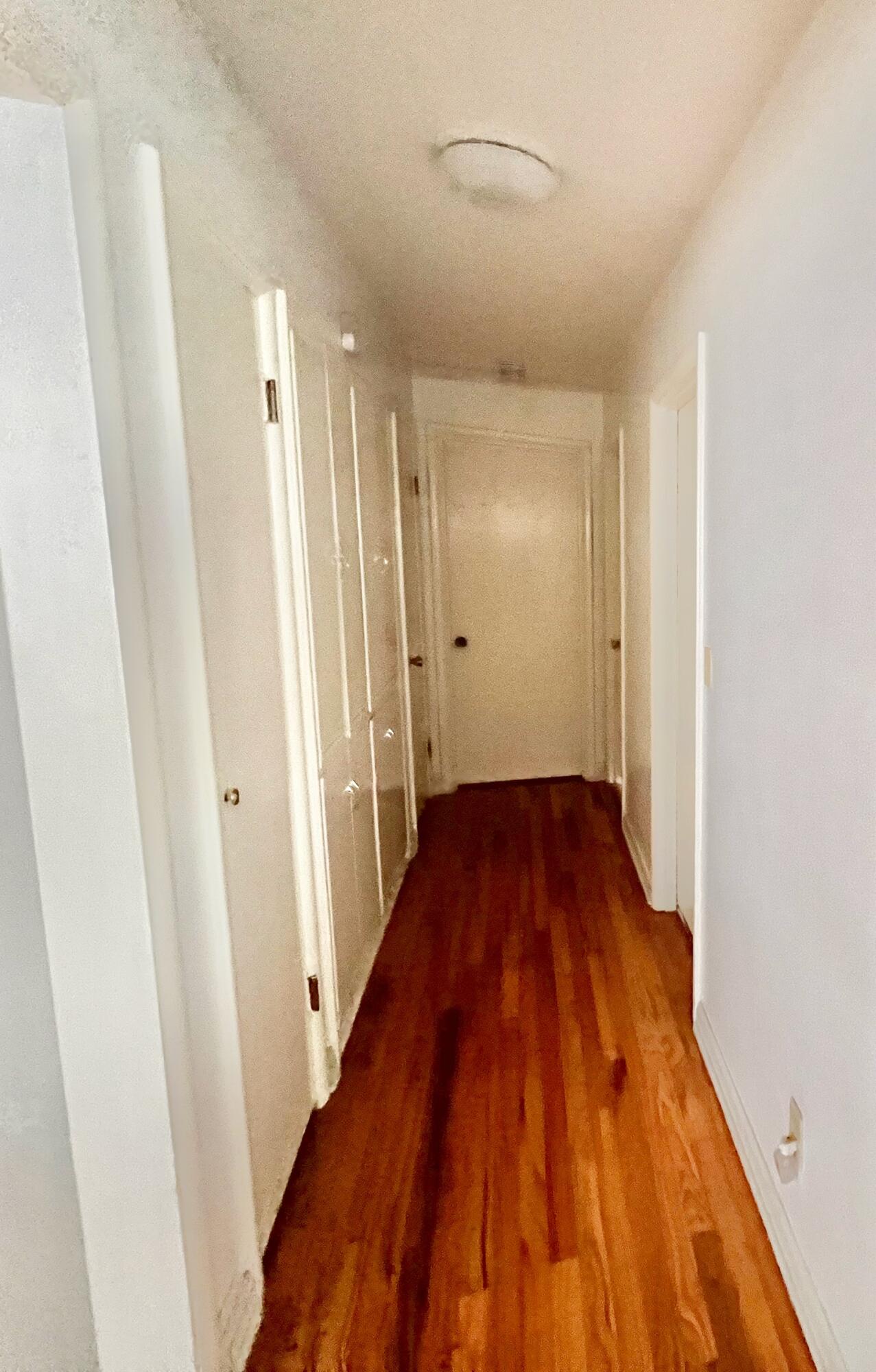 Old Orchard Manor - Residential