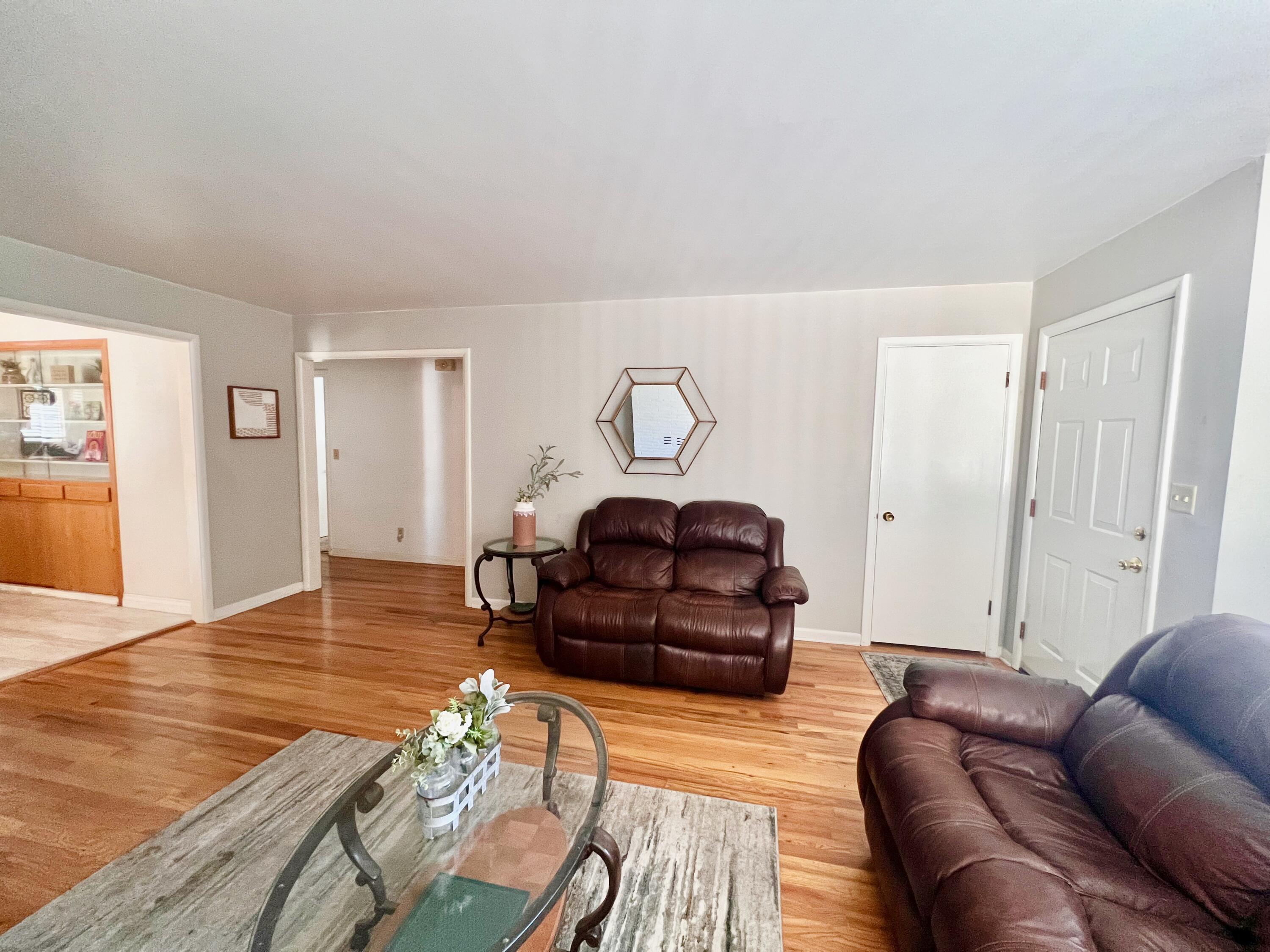 Old Orchard Manor - Residential