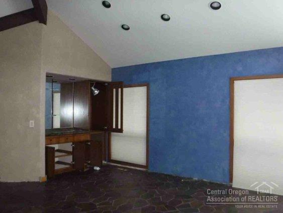 Fairway Crest Village - Residential