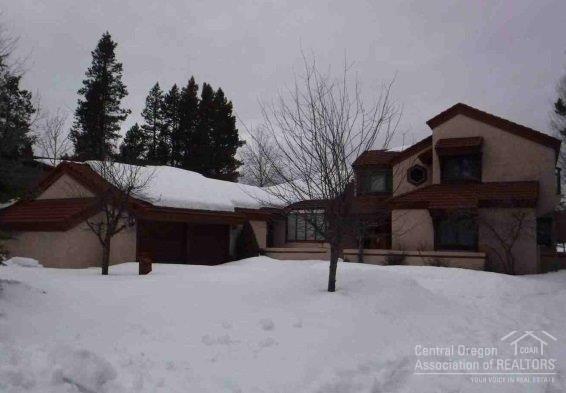 Fairway Crest Village - Residential