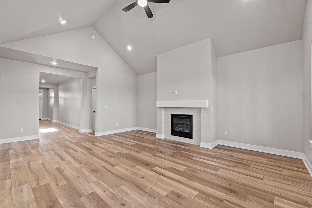 Crescent Creek - Residential