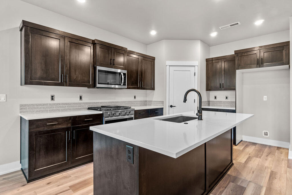 Crescent Creek - Residential