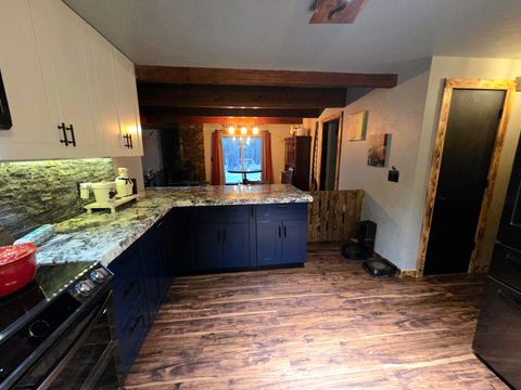 Tiny photo for 14759 Longleaf Pine, La Pine, OR 97739 (MLS # 220218740)