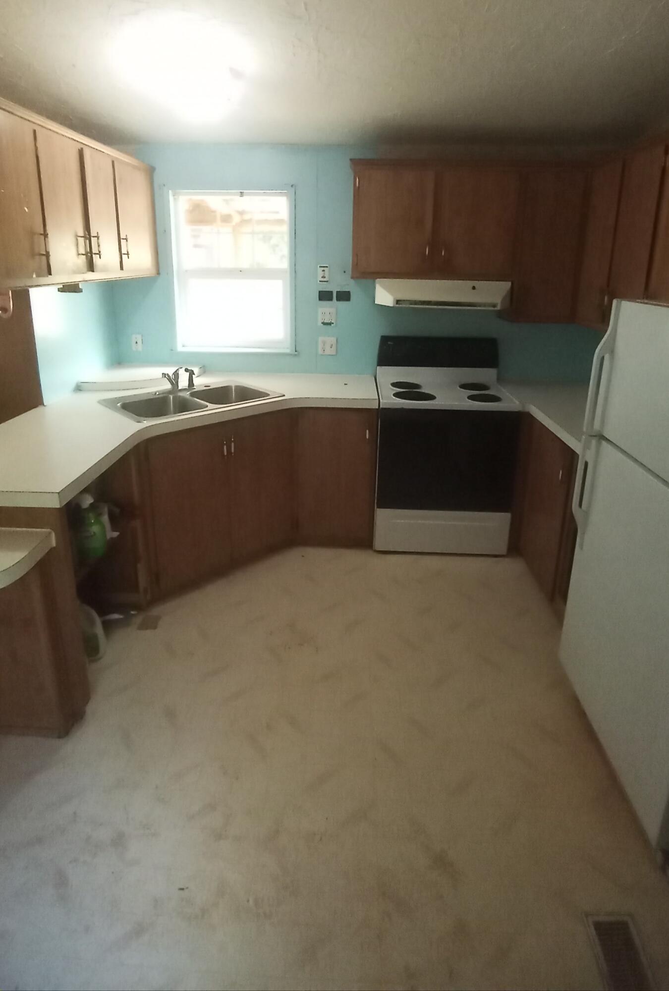 Cedarcrest Est - Residential