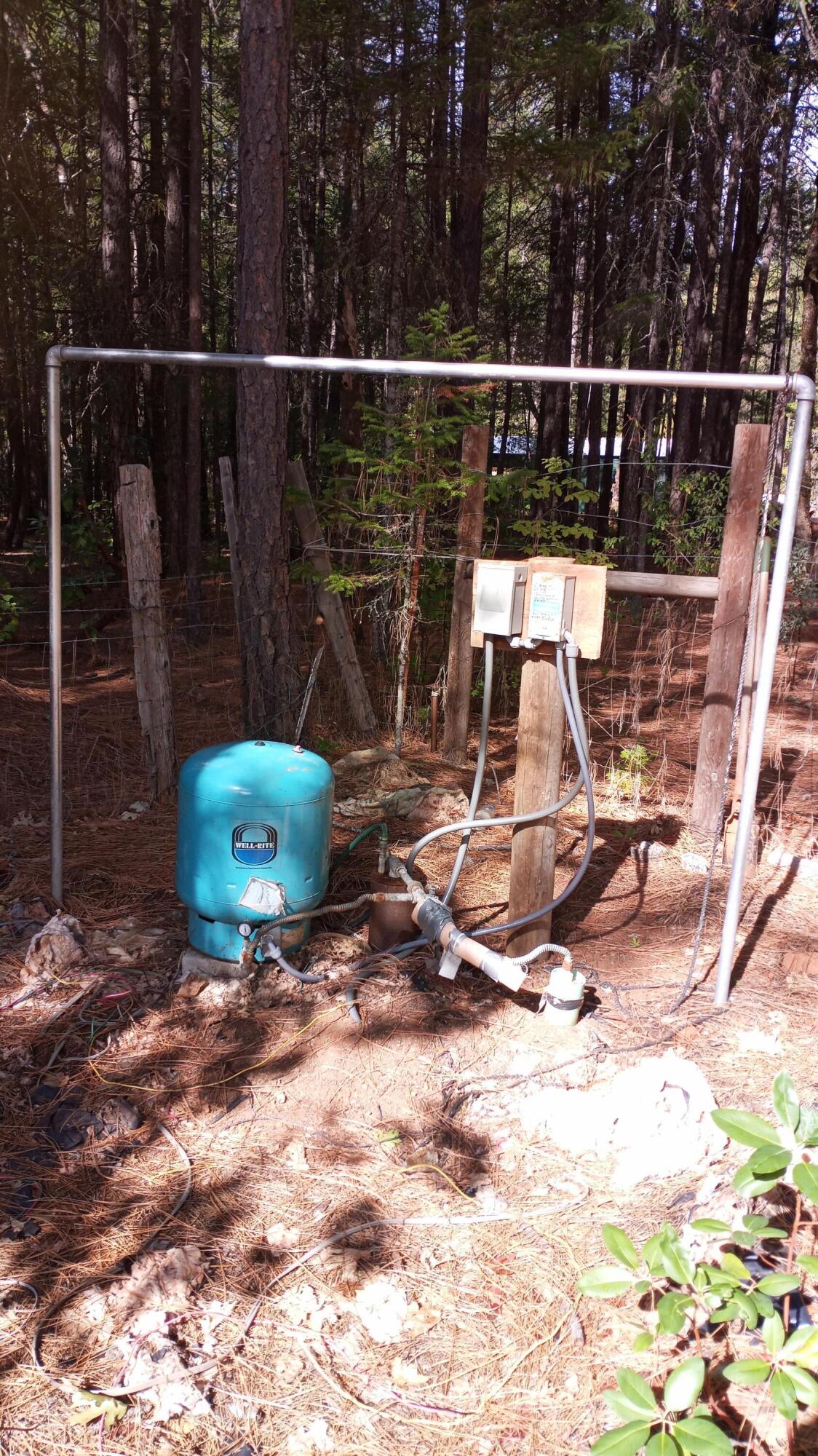 Cedarcrest Est - Residential