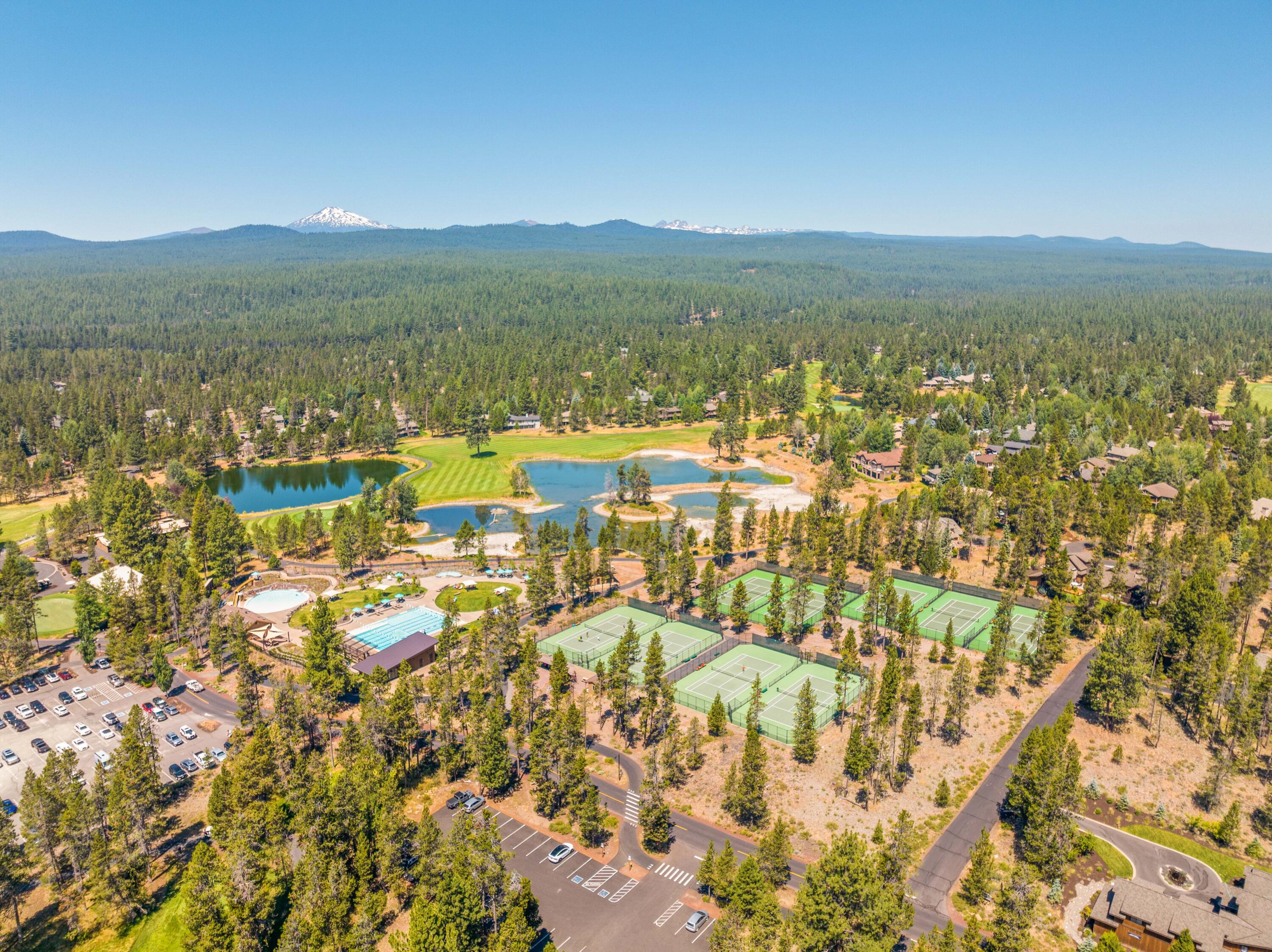 North Course Estates - Residential