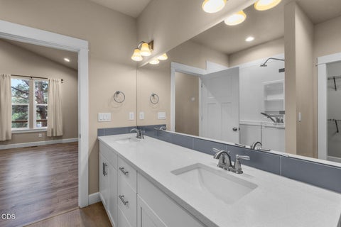 Tiny photo for 904 E Horse Back Trail, Sisters, OR 97759 (MLS # 220228243)