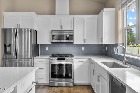 Tiny photo for 904 E Horse Back Trail, Sisters, OR 97759 (MLS # 220228243)