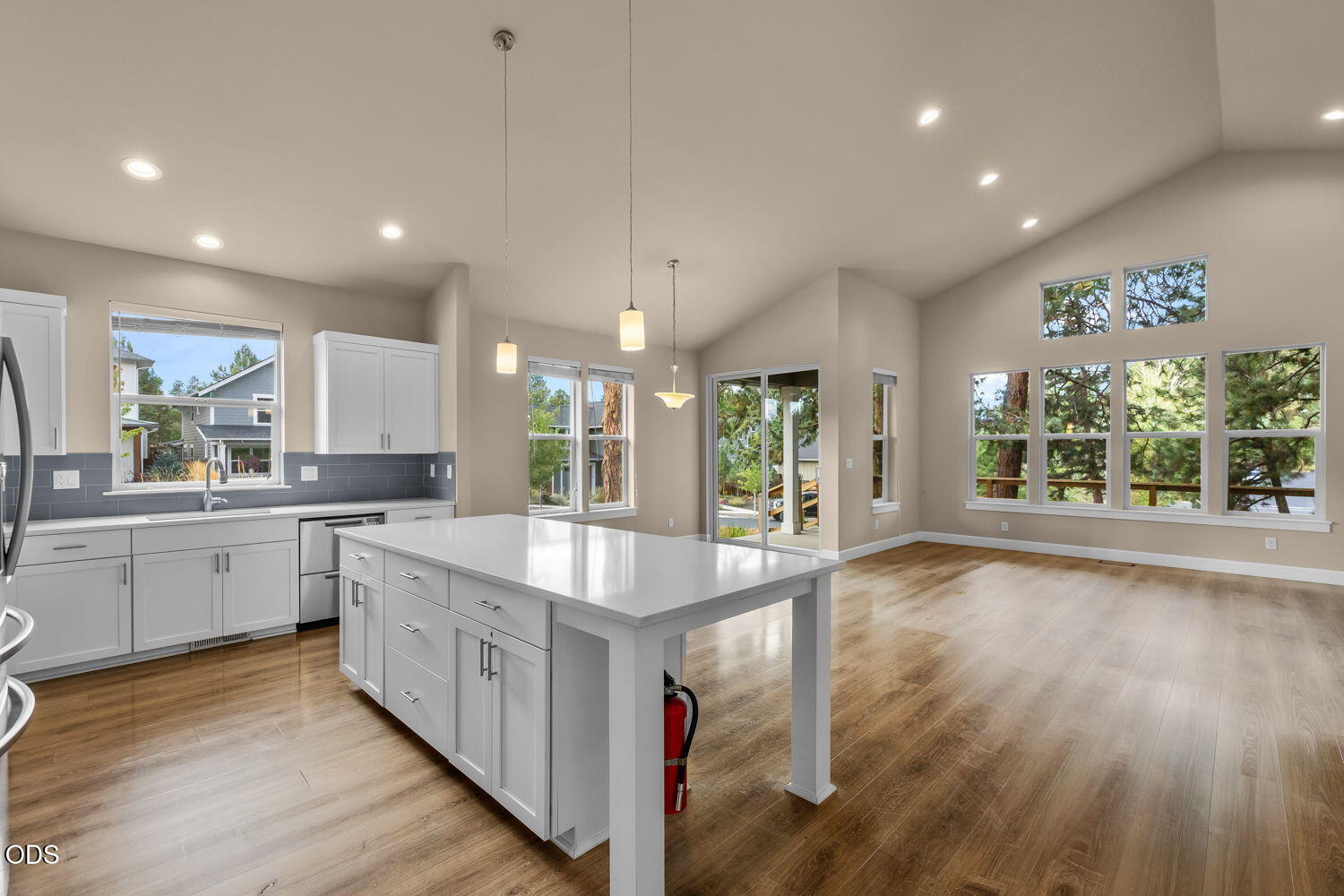 904 E Horse Back Trail