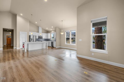 Tiny photo for 904 E Horse Back Trail, Sisters, OR 97759 (MLS # 220228243)
