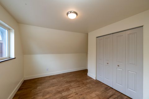 Tiny photo for 5325 NW Jackpine Avenue, Redmond, OR 97756 (MLS # 220211647)