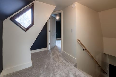 Tiny photo for 5325 NW Jackpine Avenue, Redmond, OR 97756 (MLS # 220211647)