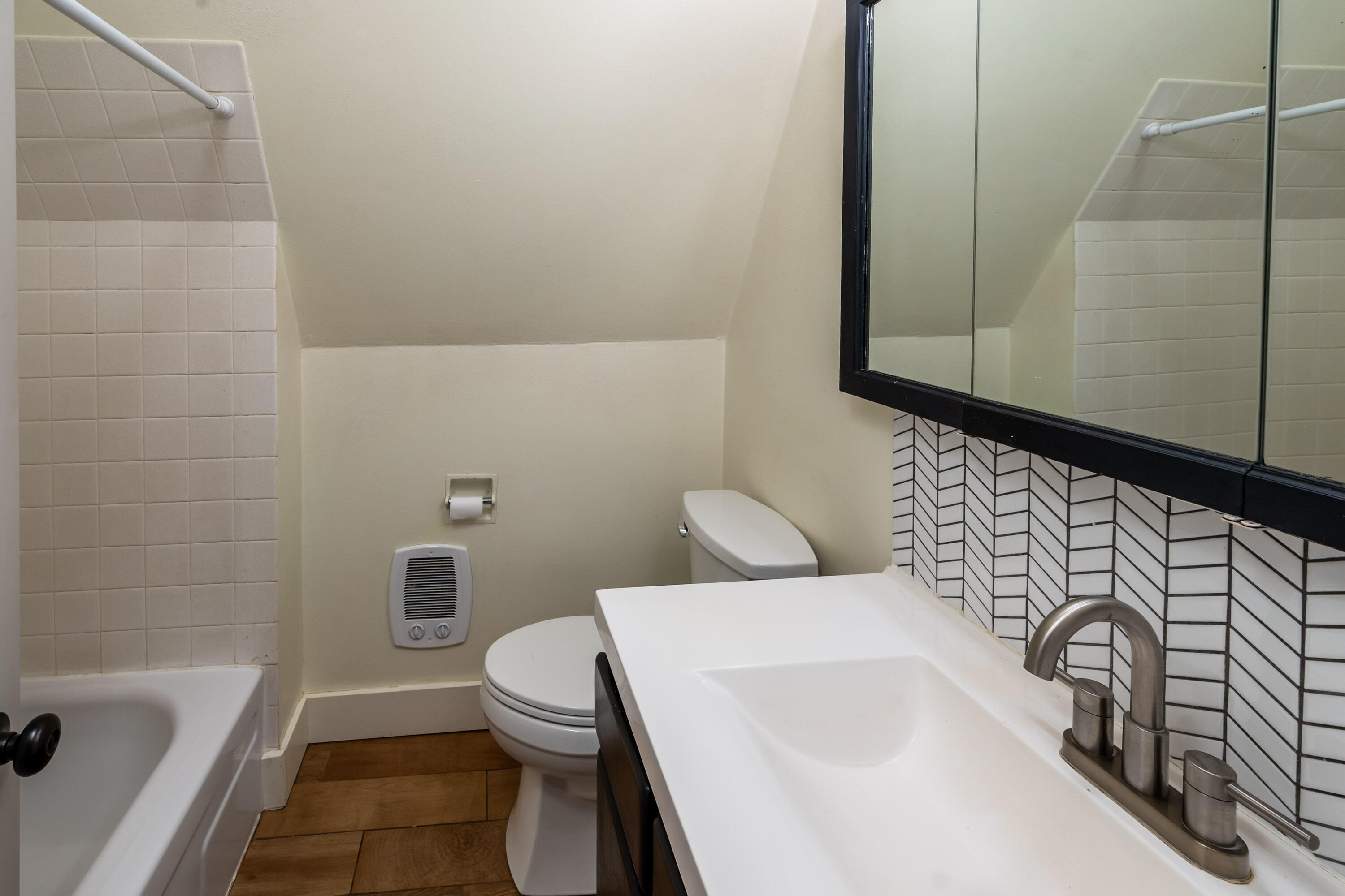 Howells Hilltop - Residential