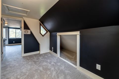 Tiny photo for 5325 NW Jackpine Avenue, Redmond, OR 97756 (MLS # 220211647)