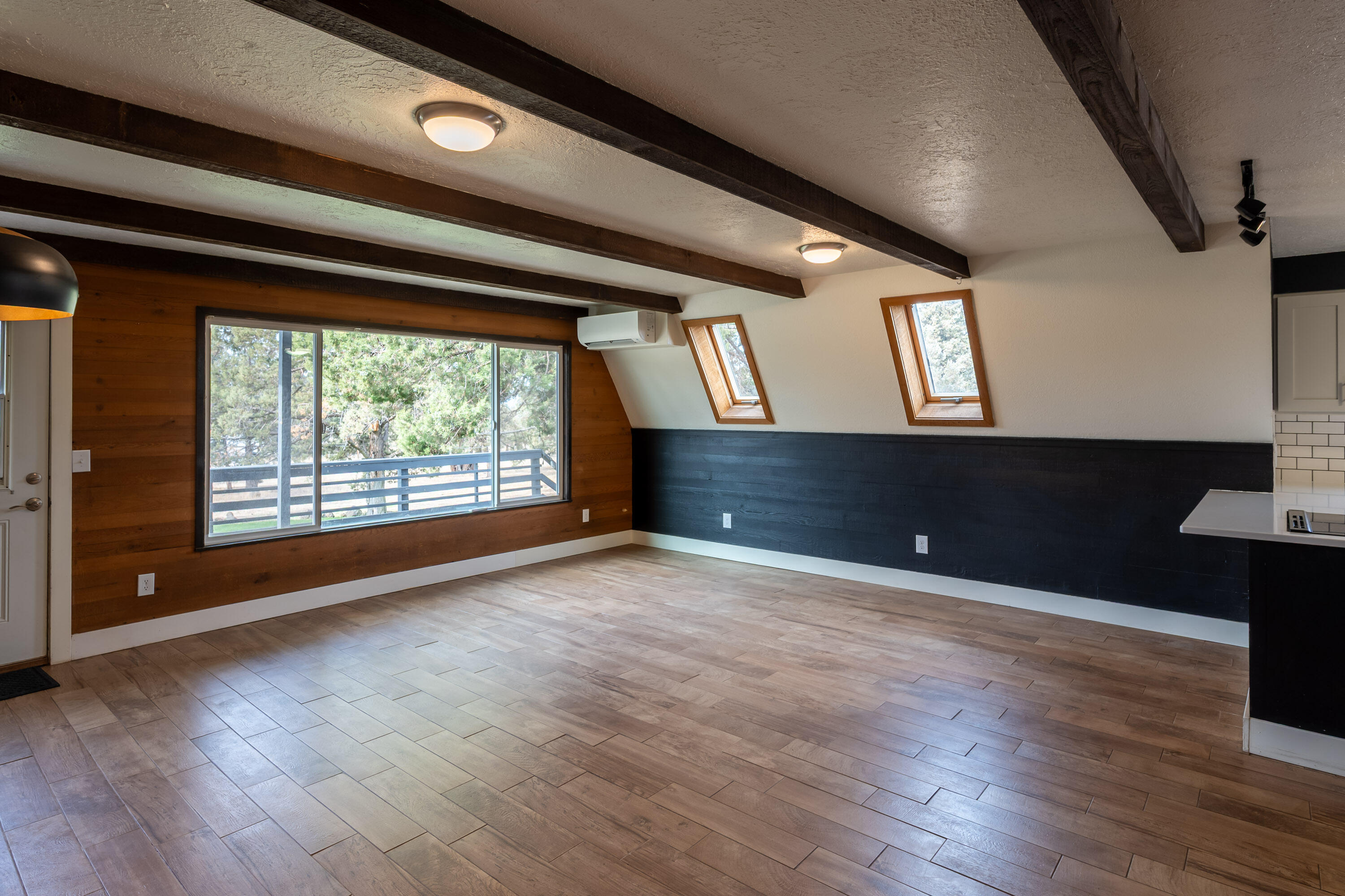 Howells Hilltop - Residential