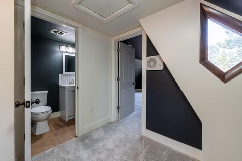 Tiny photo for 5325 NW Jackpine Avenue, Redmond, OR 97756 (MLS # 220211647)