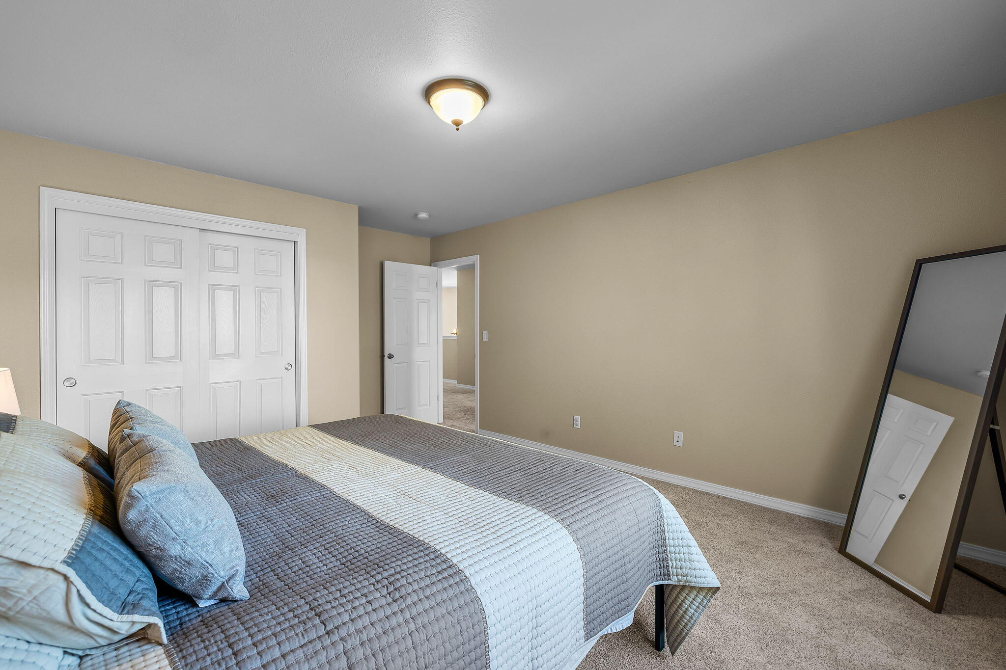 River Canyon Estates - Residential