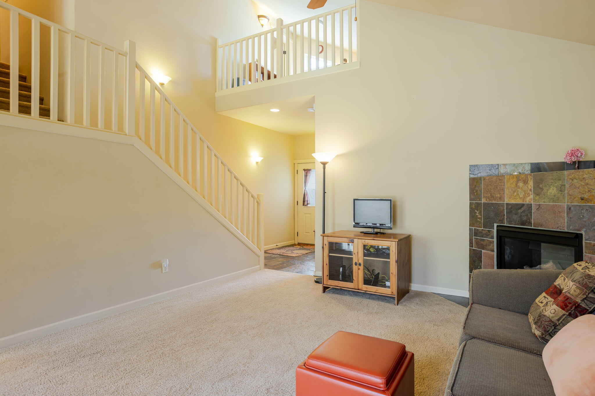 1217 SW Tanner Court