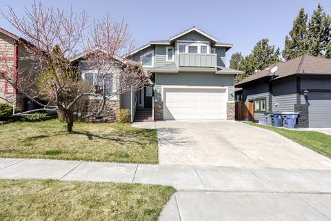 1217 SW Tanner Court Bend OR 97702