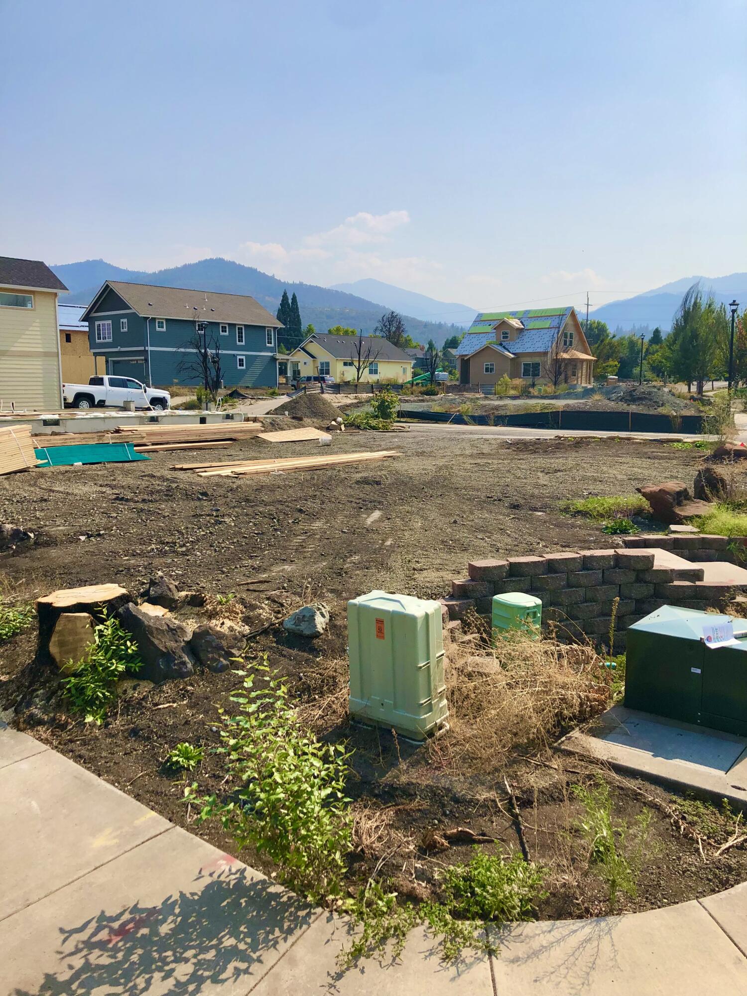 Old Bridge Village - Land