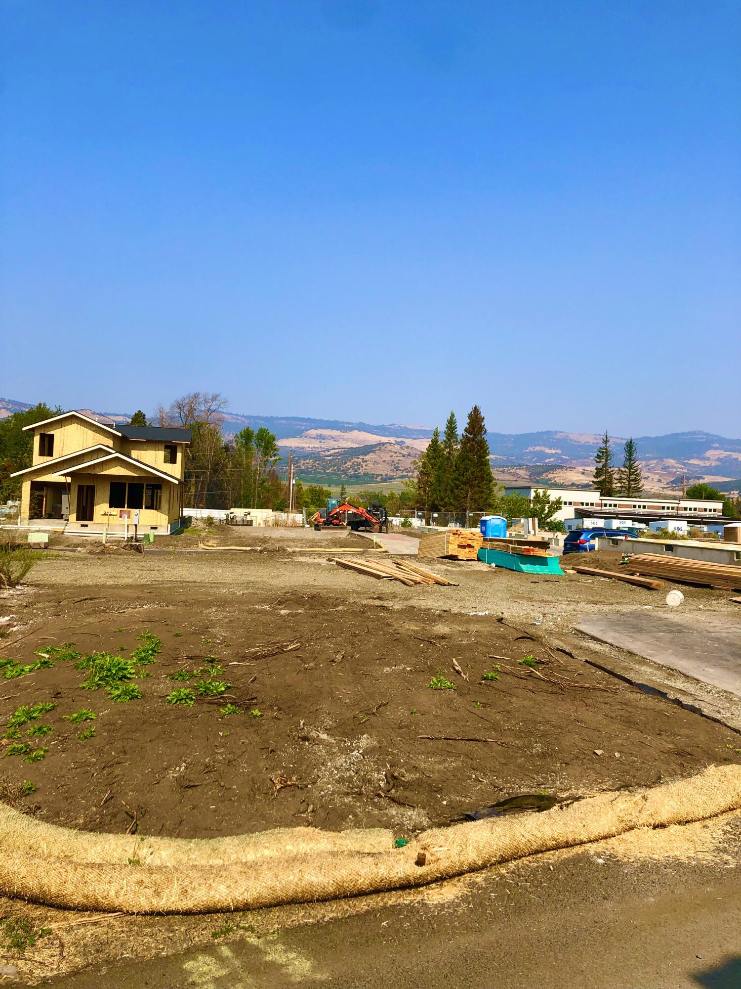 Old Bridge Village - Land