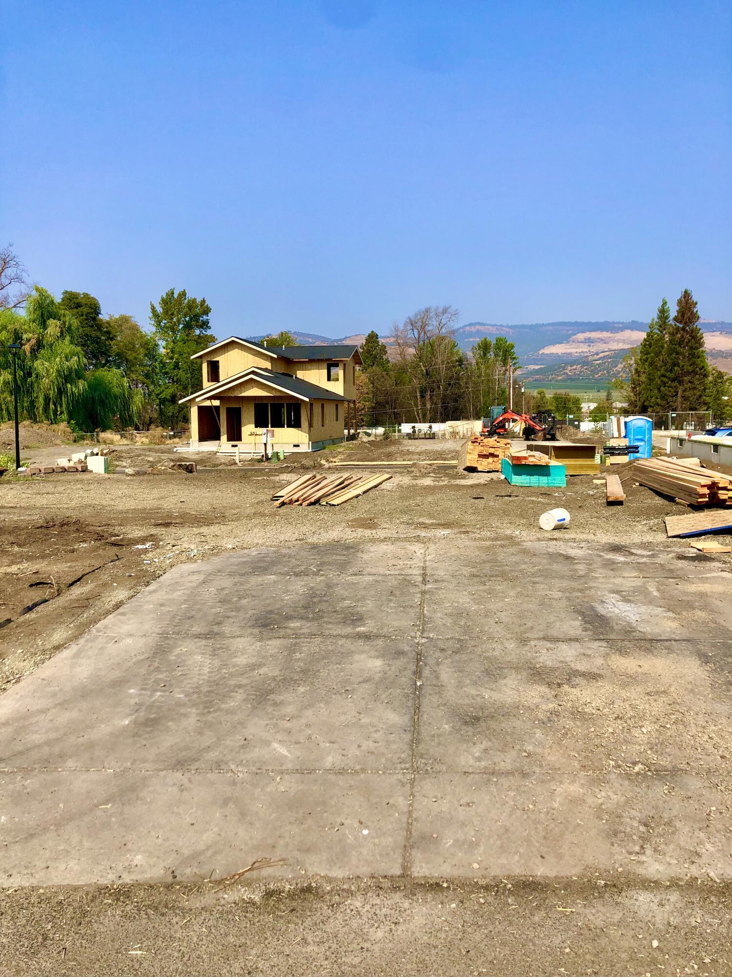 Old Bridge Village - Land