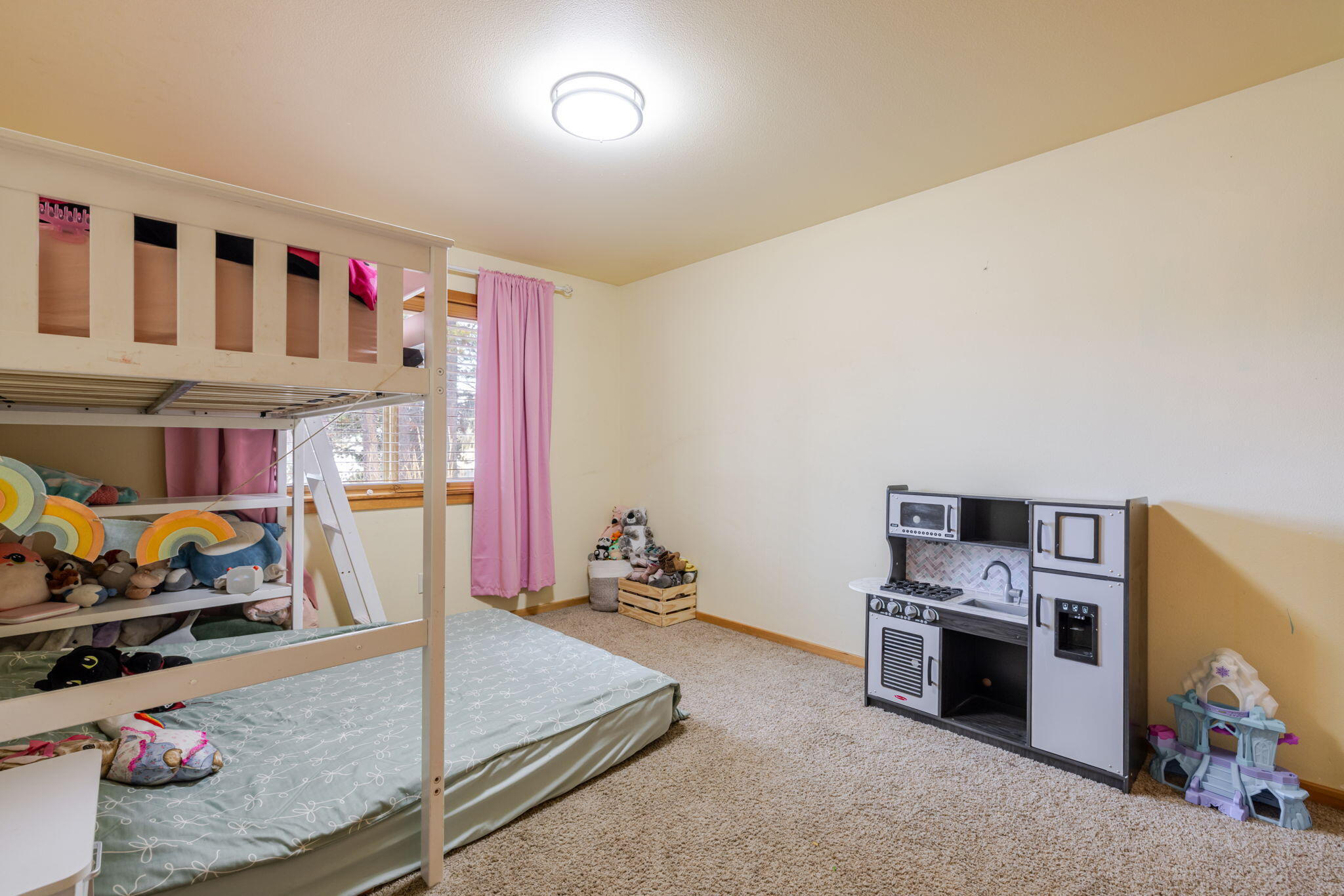 R&W Estates - Residential