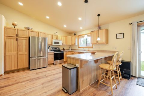 Tiny photo for 51420 Wheeler Road, La Pine, OR 97739 (MLS # 220211220)