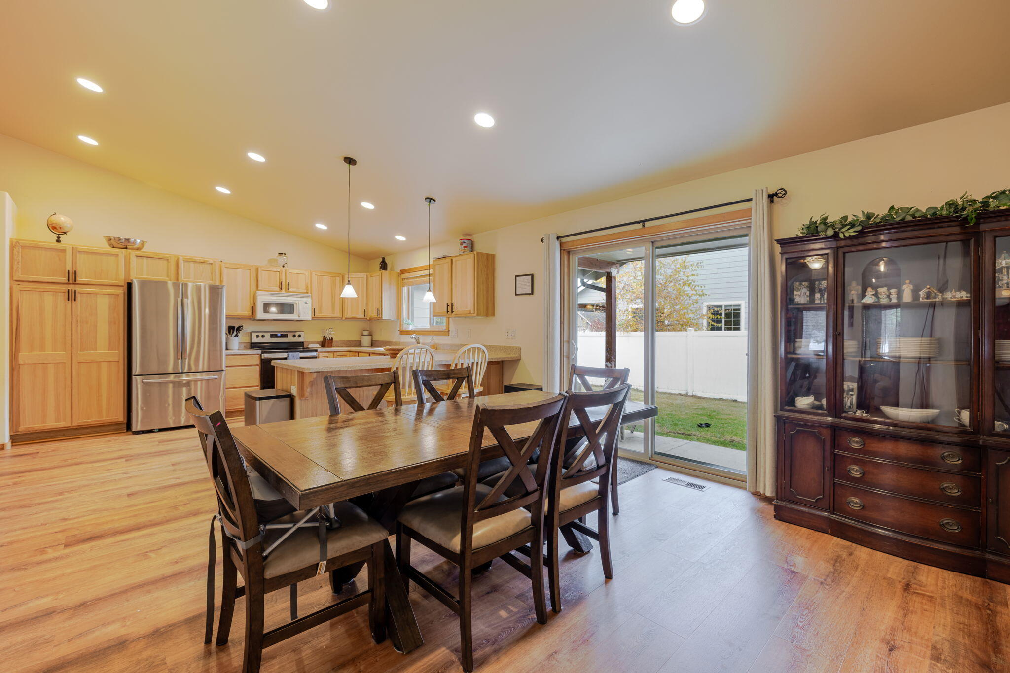 R&W Estates - Residential