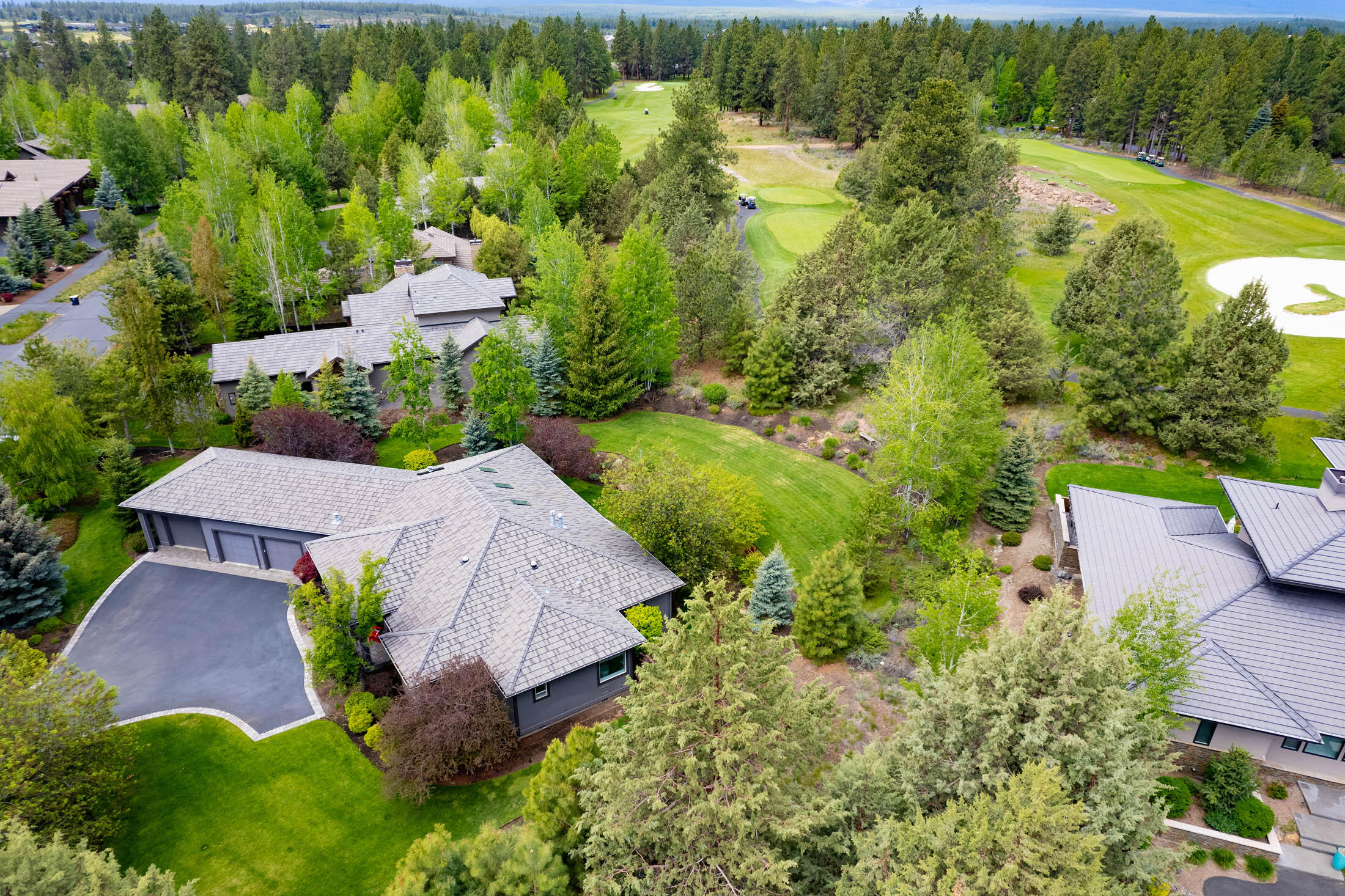 Broken Top - Residential