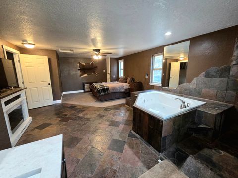 Tiny photo for 53156 Day Road, La Pine, OR 97739 (MLS # 220218737)