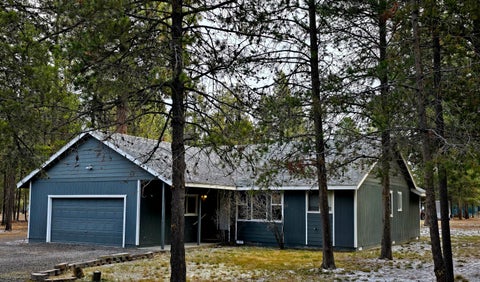 Photo of 53156 Day Road, La Pine, OR 97739 (MLS # 220218737)